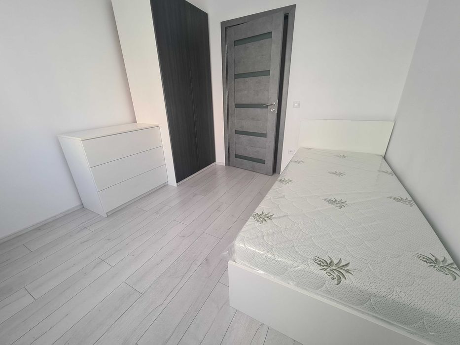 Apartament de închiriat 4 camere etaj 1, Mihai Viteazu - N. Iorga, utilat modern