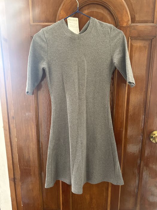 Много летних платьев. Все по 1000,