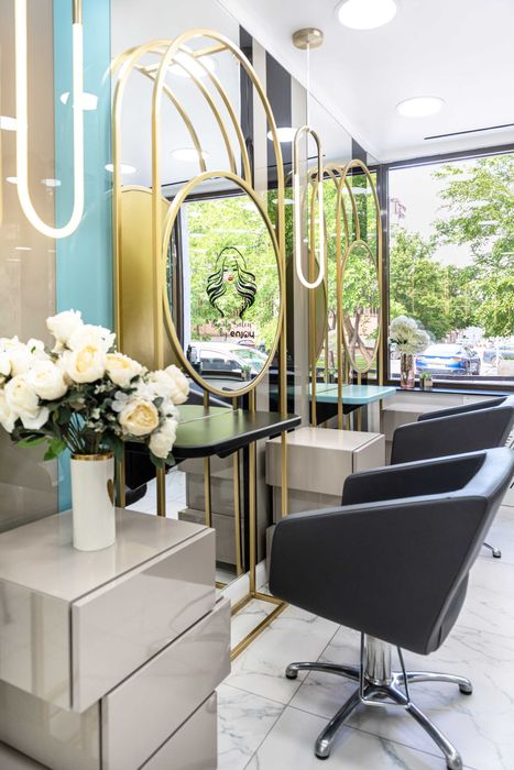 Inchiriere post coafor