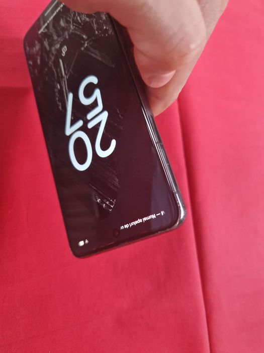 -Google Pixel 8Pro, Black 128Gb 12Ram  stare foarte buna doua semne capac poze reale doar telefonul nici o restrictie