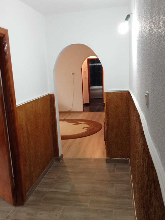 Apartament de închiriat