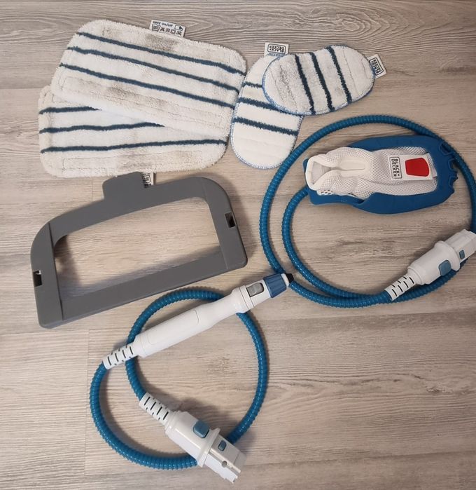 Aparat de curatat cu aburi mop Black & Decker FSMH13151