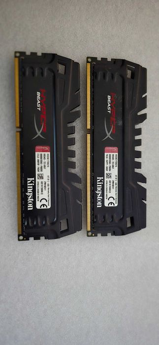 Vand 16GB RAMI DDR3 (2x8) Kingston HYPER X BEAST pe 2400 MHZ