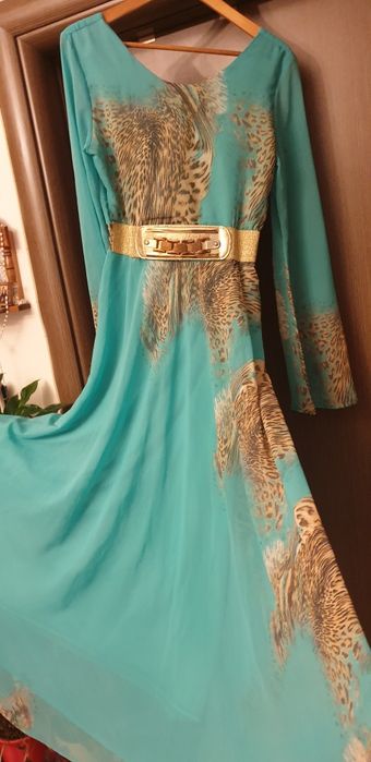 Официална дълга рокля