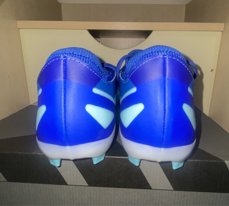 Бутсы Академки …