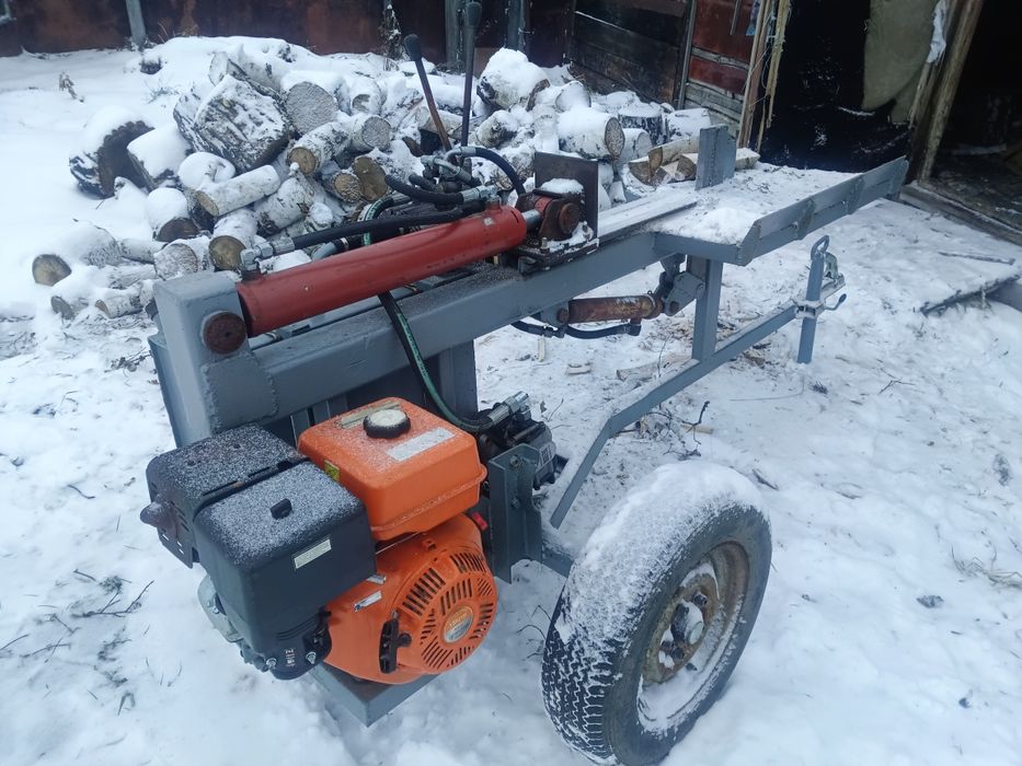 Дровакол бензиновый