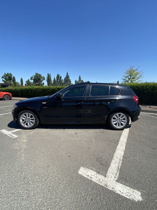 Vând Bmw seria 1 e87