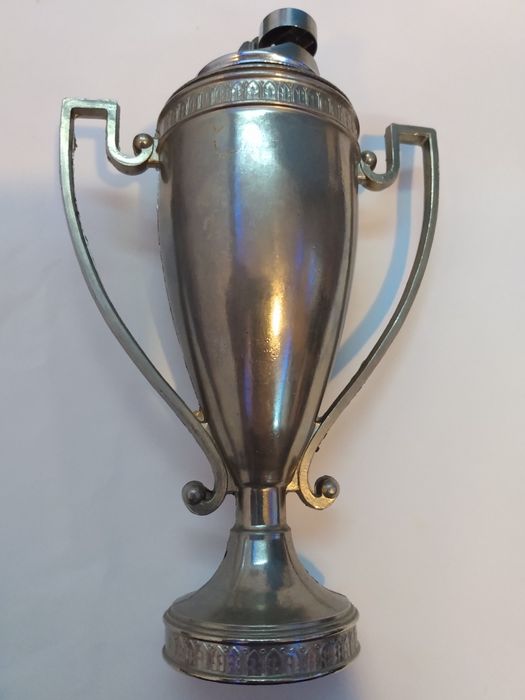 Bricheta unicat, tip cupa de fotbal, reincarcabila, functionabila