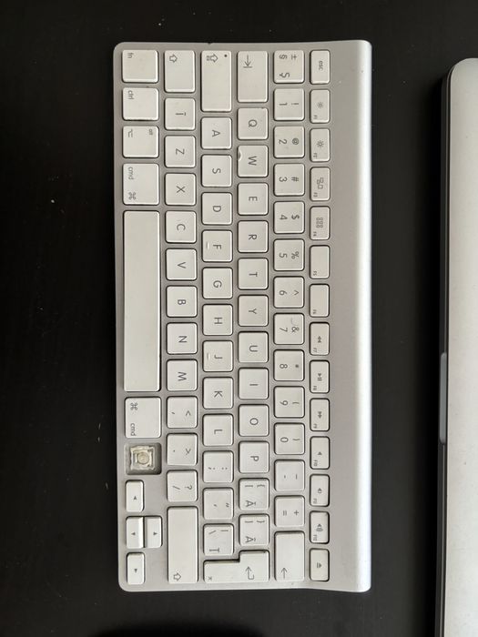 Tastatura Apple Wireless