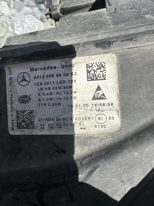 Mercedes E w213 Ляв и десен фар за ЧАСТИ