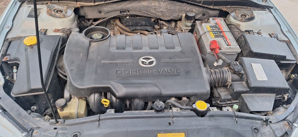 Vand sau dezmembrez mazda 6 1.8 benzina