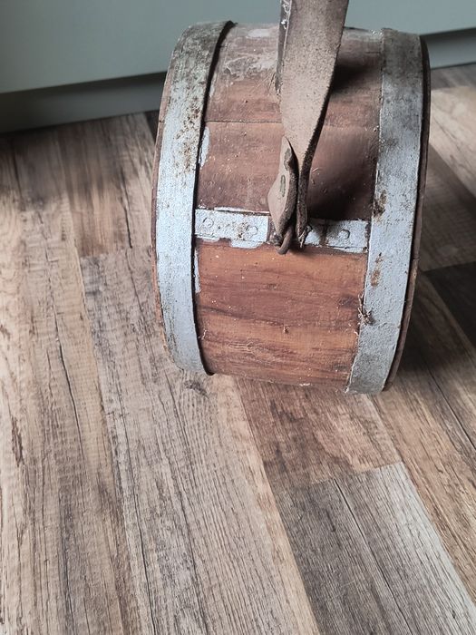 Старо автентично ведро