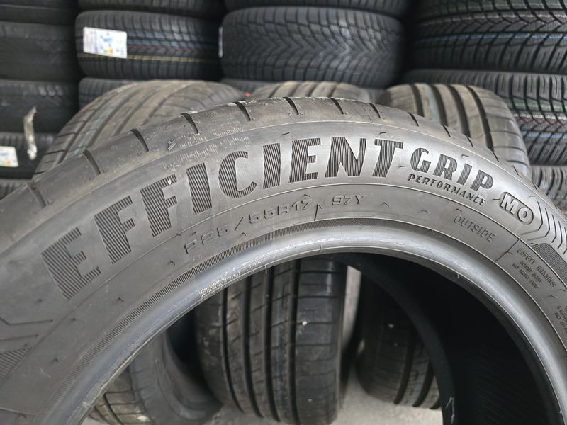 225/55/17 GOODYEAR 4бр