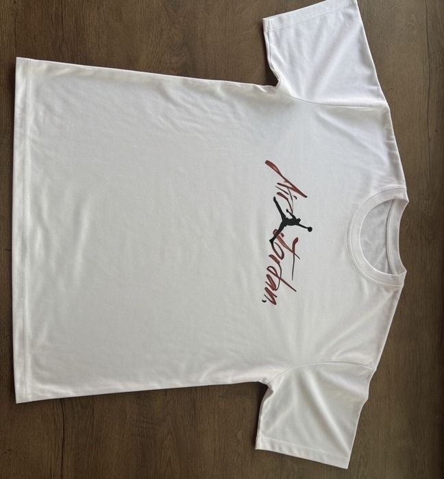 Tricouri nike/Jordan noi cu etichetă