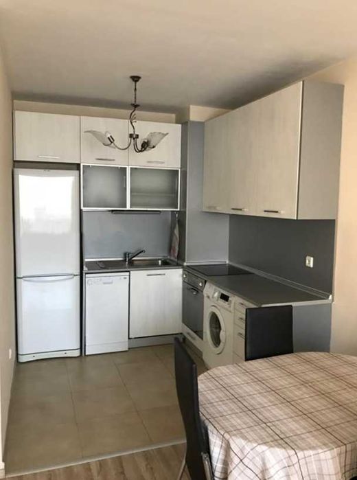 Дава се под наем Двустаен апартамент в София, Редута - 72 кв.м за 468.69 € - Снимка #1