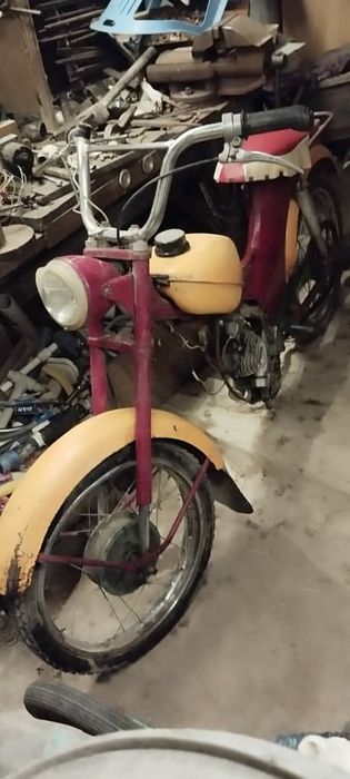 Мопед из СССР не заводится