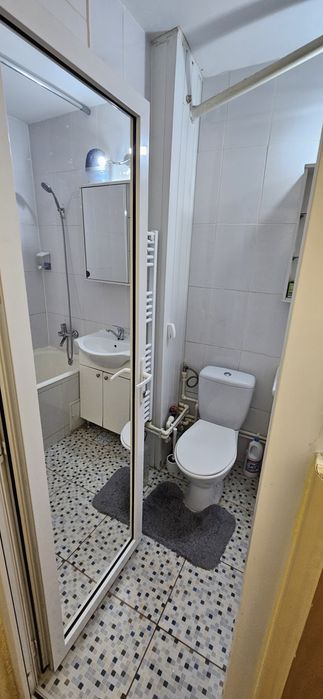 PF Apartament cu o camera etaj 1  zona Canta