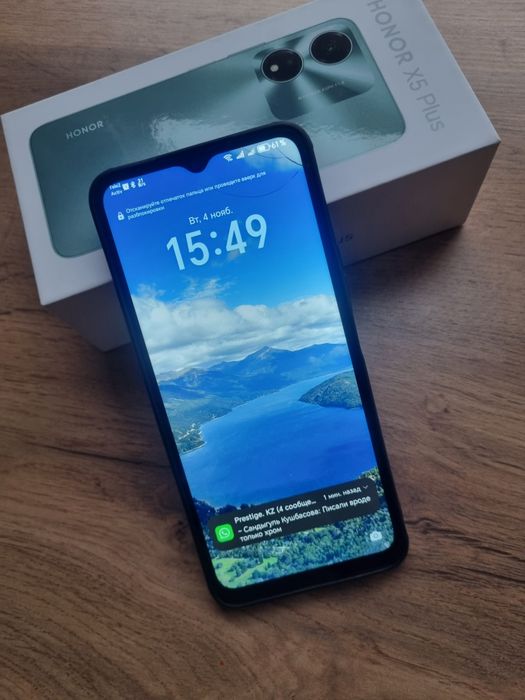 Продам смартфон Honor X5 Plus б/у модель 24 года. 64/4 GB