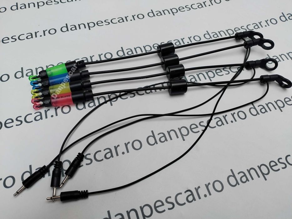 Set 4 Hangere Wind Blade IN P8 cu contragreutate si iliminare