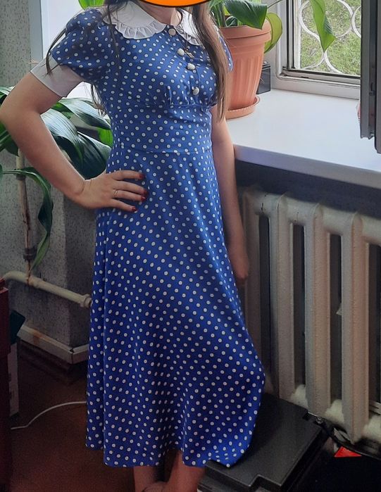 Продам платья размеры 42-44