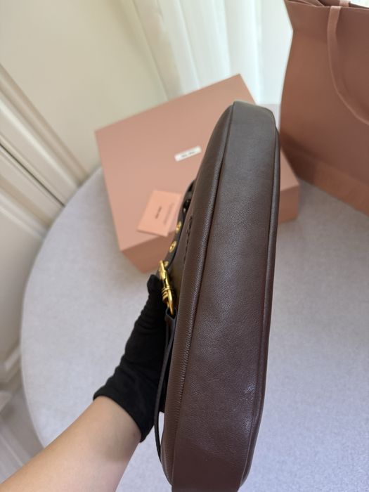 Продам сумку от Миу Миу новинка