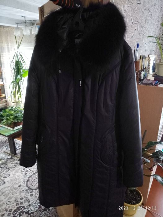 Продам женское зимнее пальто