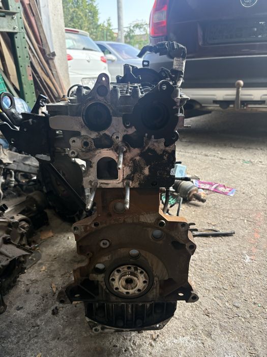 Volvo v50 2.0hdi 136кс Двигател