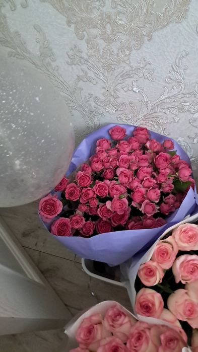 Букеты , цветы ,розы