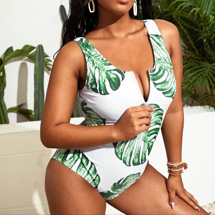 Продам купальник новый