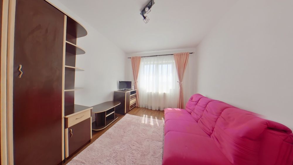 Inchiriez apartament 3 camere