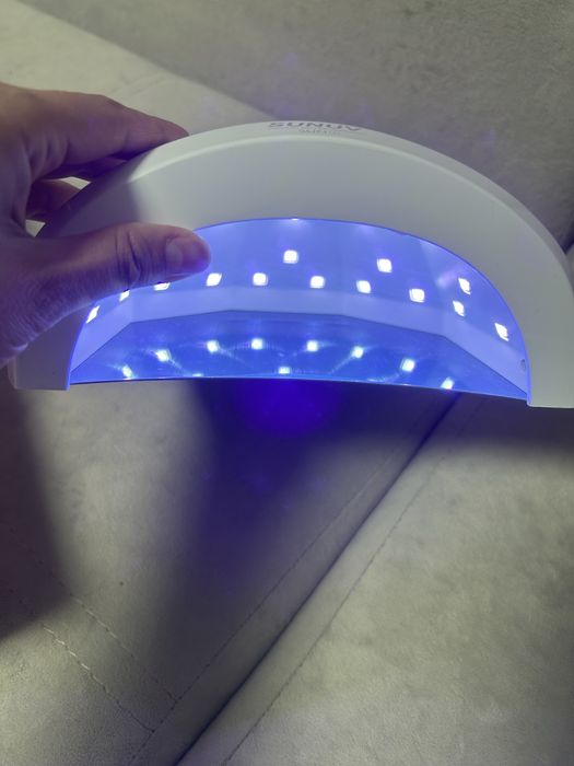 Продам лампу SUNUV для маникюра