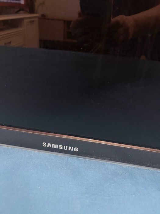 Продам телевизор Samsung