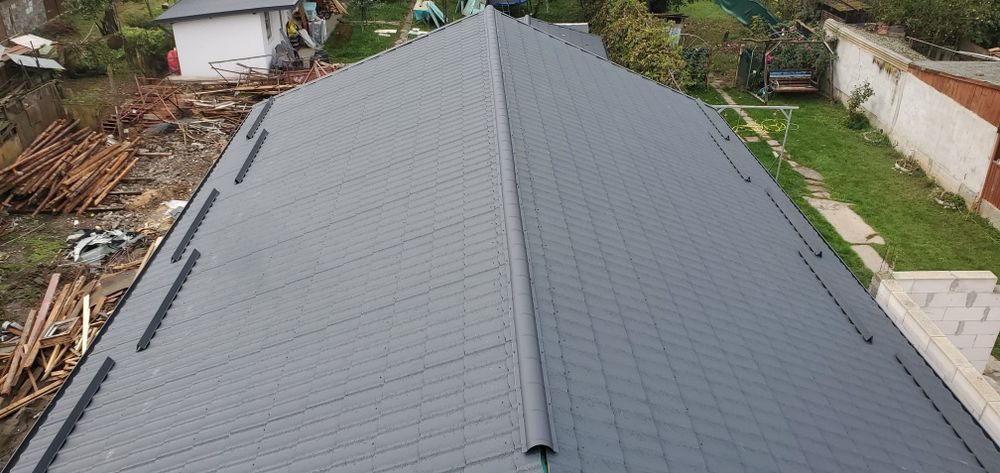 Executam acoperisuri