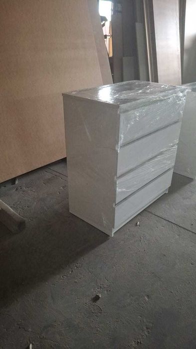 Комод  из  лдсп.