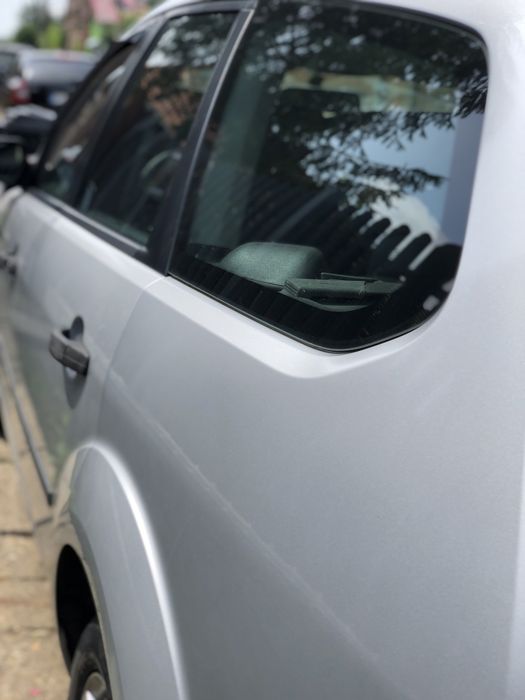 FORD Focus 2004 — imagine 4
