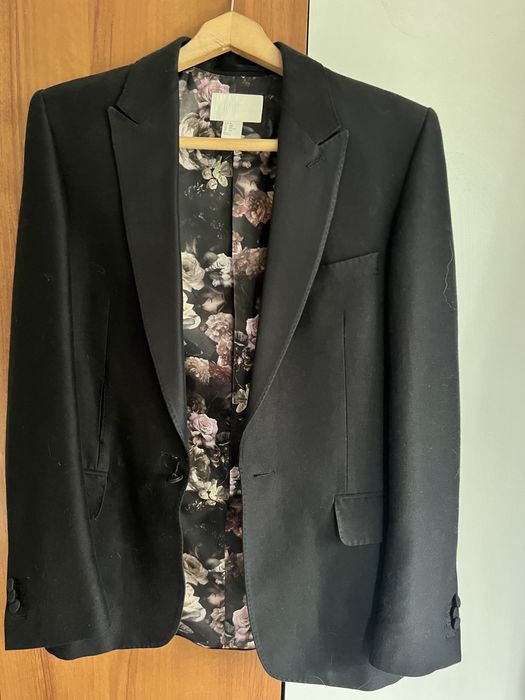 Елек Pull & Bear