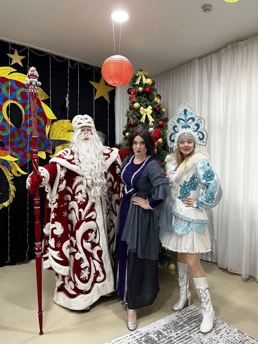 Дед Мороз и Снегурочка