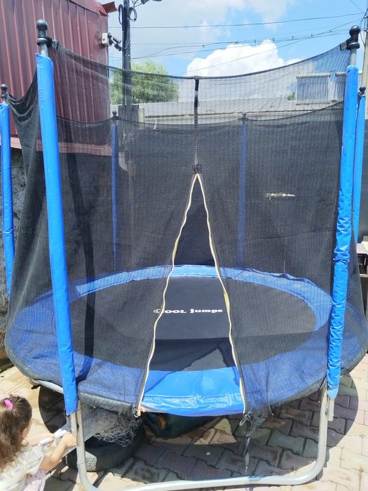 Vind trambulina pentru copii