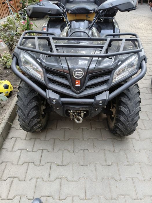 Vând ATV CF moto