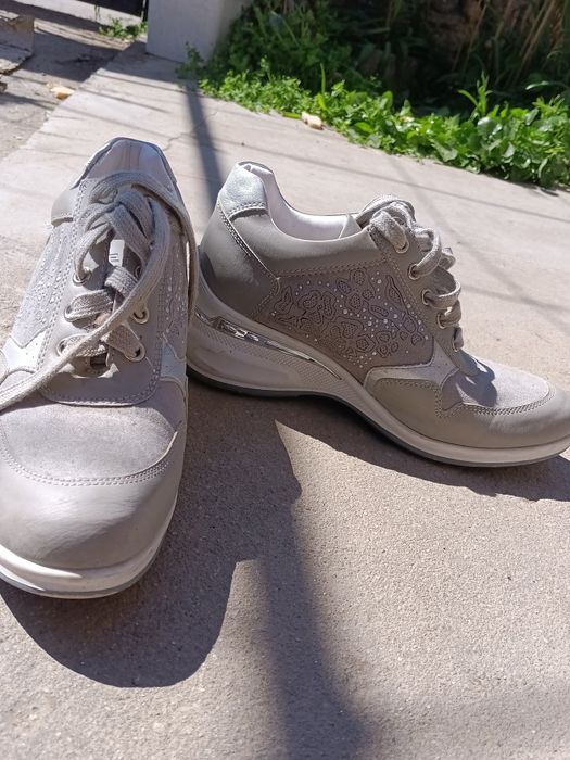 Обувки 41 номер сив цвят