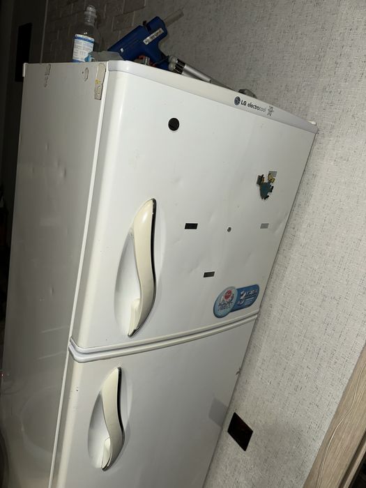 Холодильник  LG!