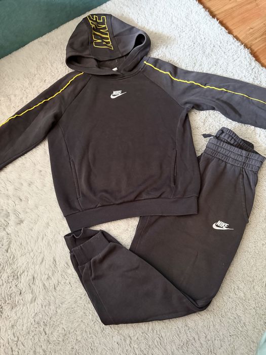 Спортен Комплект/ екип Nike 146-152