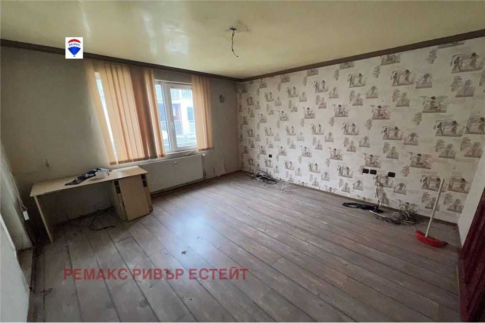 Продава се Мезонет в Русе, Център - 181 кв.м за 1226 €/кв.м - Снимка #8