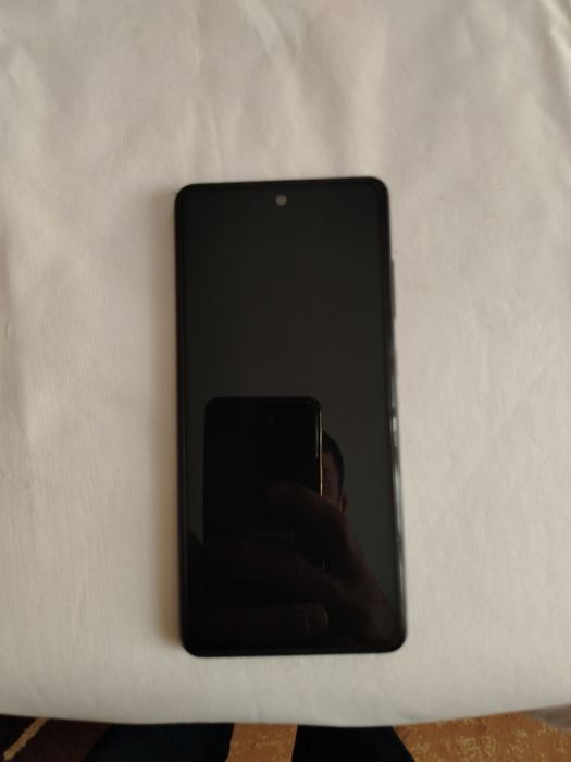 Телефон Samsung A52