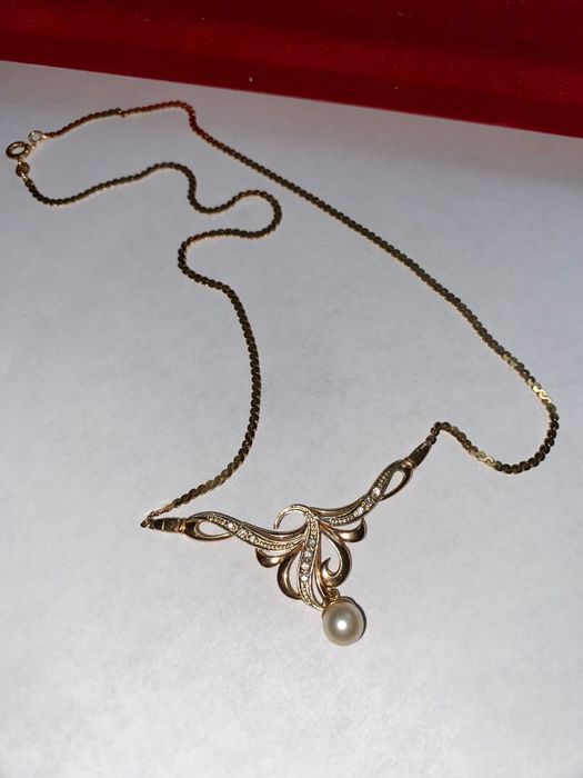 Продам колье еее