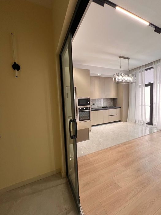 Срочная продажа квартиры в жк Саларис 3/6/9 Евроремонт!