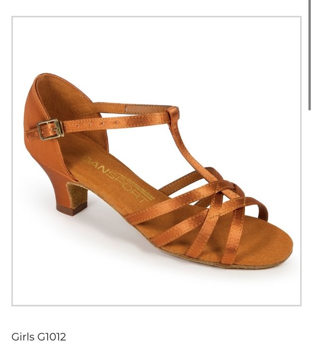 Обувки на ТОК за СПОРТНИ танци