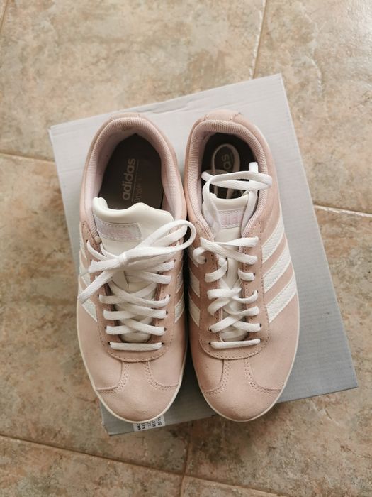 Оригинални маратонки Адидас 37 1/2