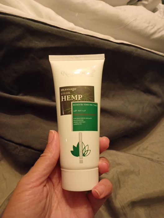 Крем с масло от пъстърва, конски кестен,крем с конопено масло