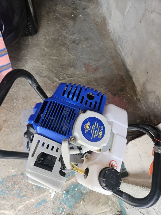 Ледобур бензиновый